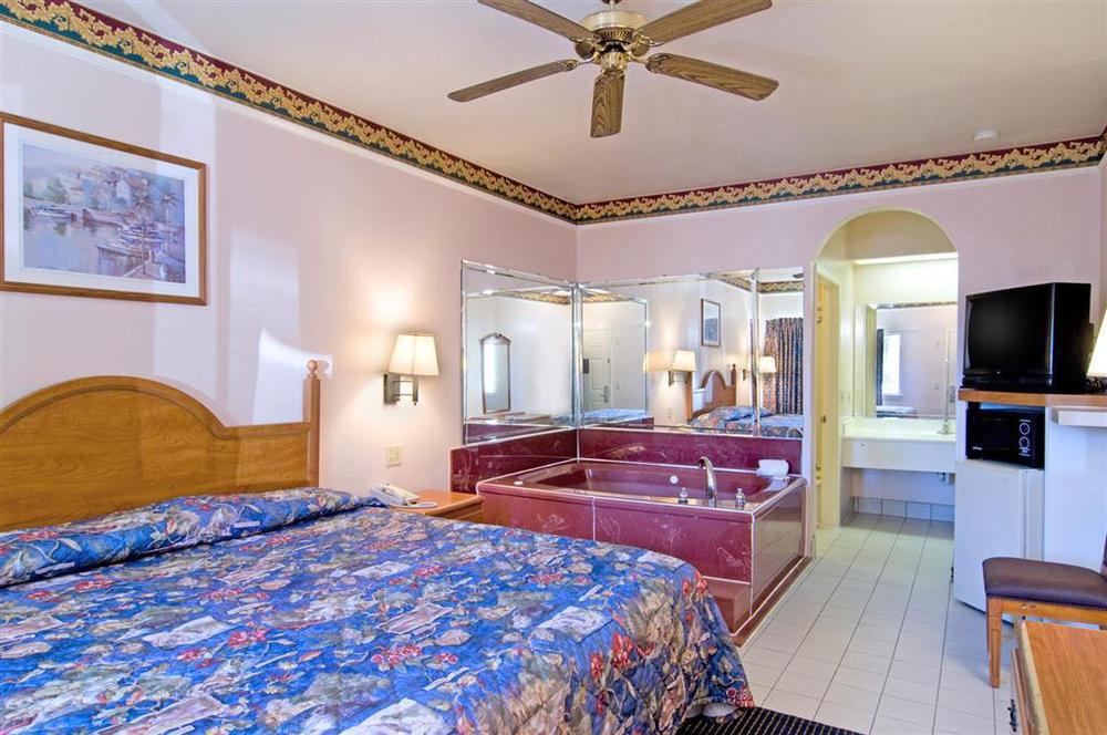 Americas Best Value Inn Downtown Houston Pokoj fotografie